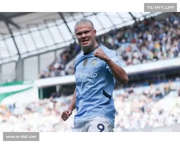 曼城前锋哈兰德联赛11场轰入14球，领跑射手榜